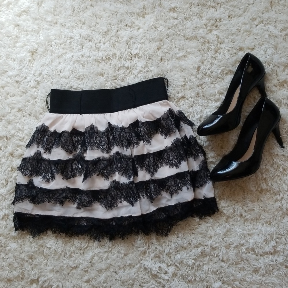 Lace romantic skirt
